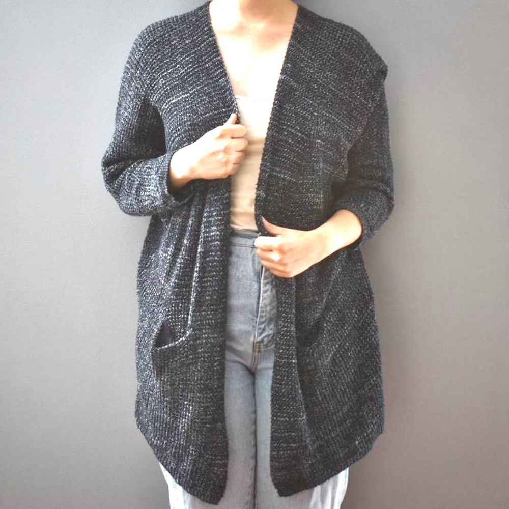 Universal Threads Black & White Heathered Knit Long Warm Heavy Cardigan